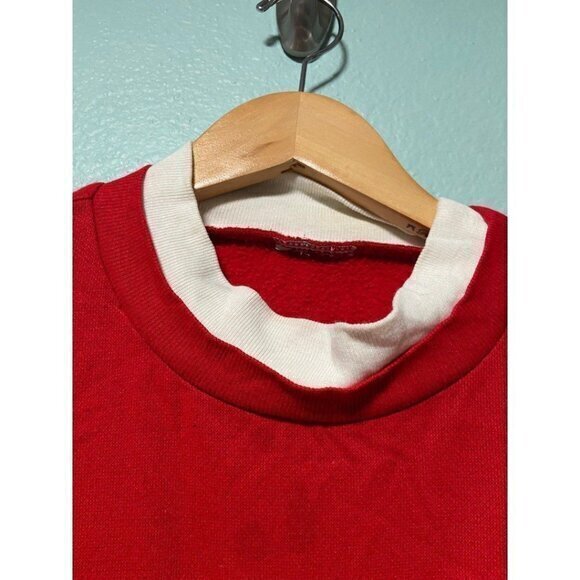 Vintage Knitted‎ Women's Red and Green Reindeer Sweater - Picture 5 of 6